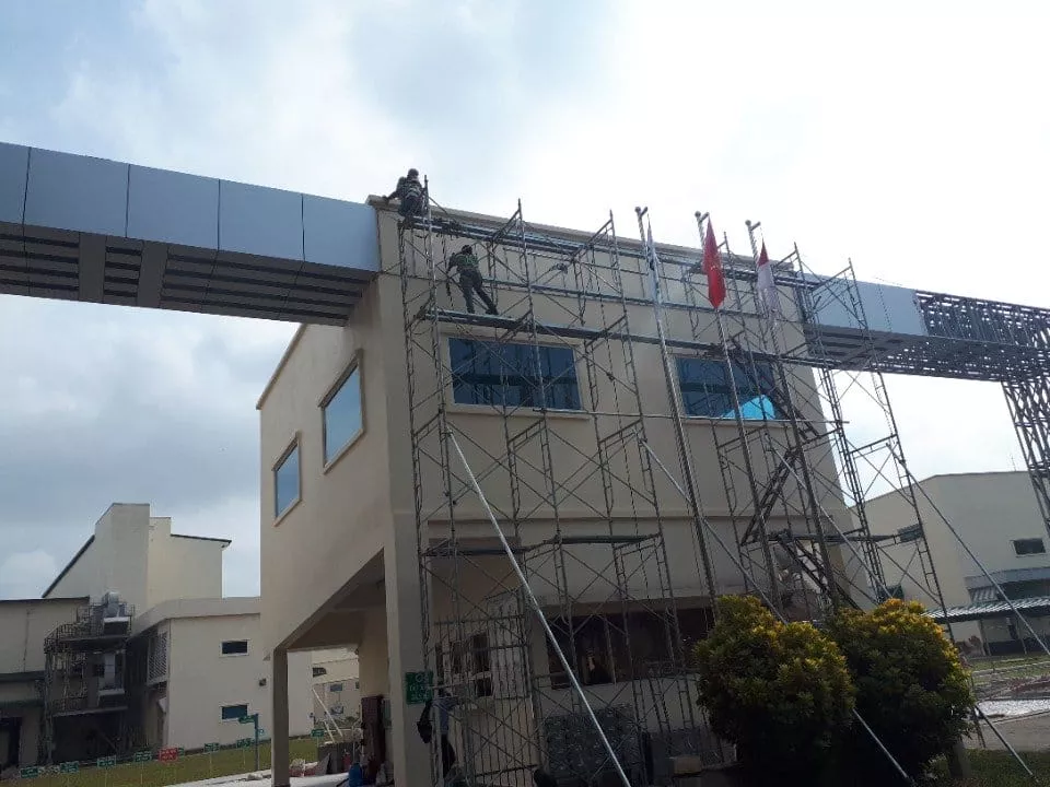 Quảng cáo Tài Long An thi công mặt dựng alu cho công ty Outspan