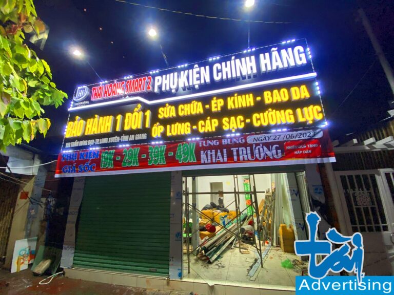 Quảng cáo Tài Long An thi công bảng hiệu chữ nổi hộp đèn led cửa hàng phụ kiện Thái Hoàng Smart CS2