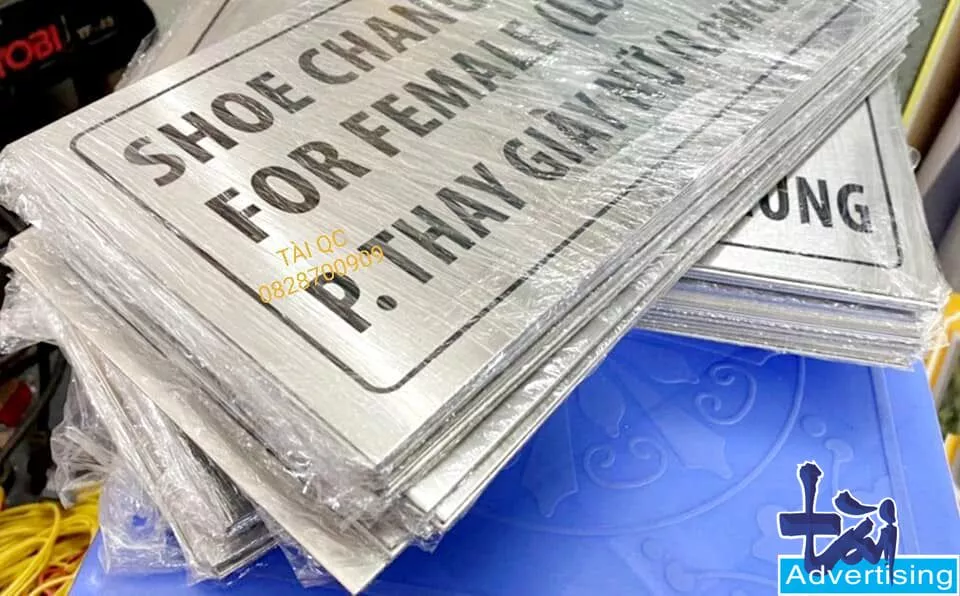 Quảng cáo Tài Long An gia công bảng số nhà, bảng tên công ty ăn mòn kim loại