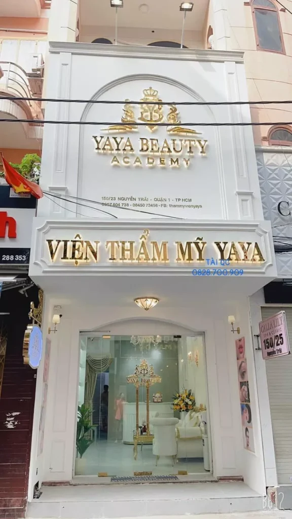 Quảng cáo Tài Long An Chữ inox đèn led sáng chân